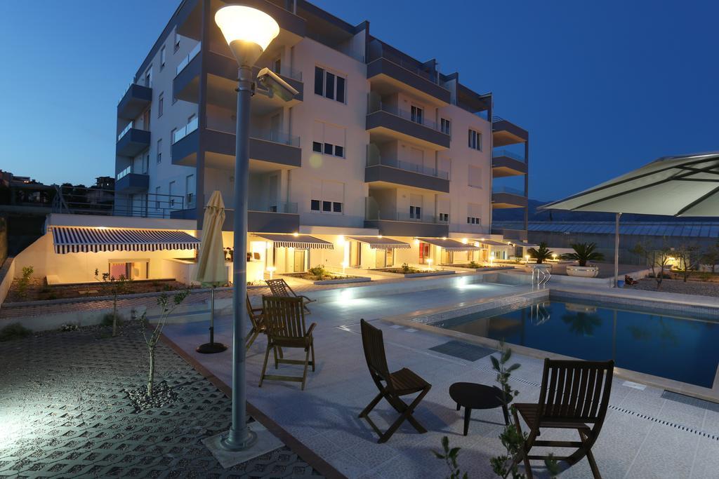 Apartments Kamelija Сплит Экстерьер фото